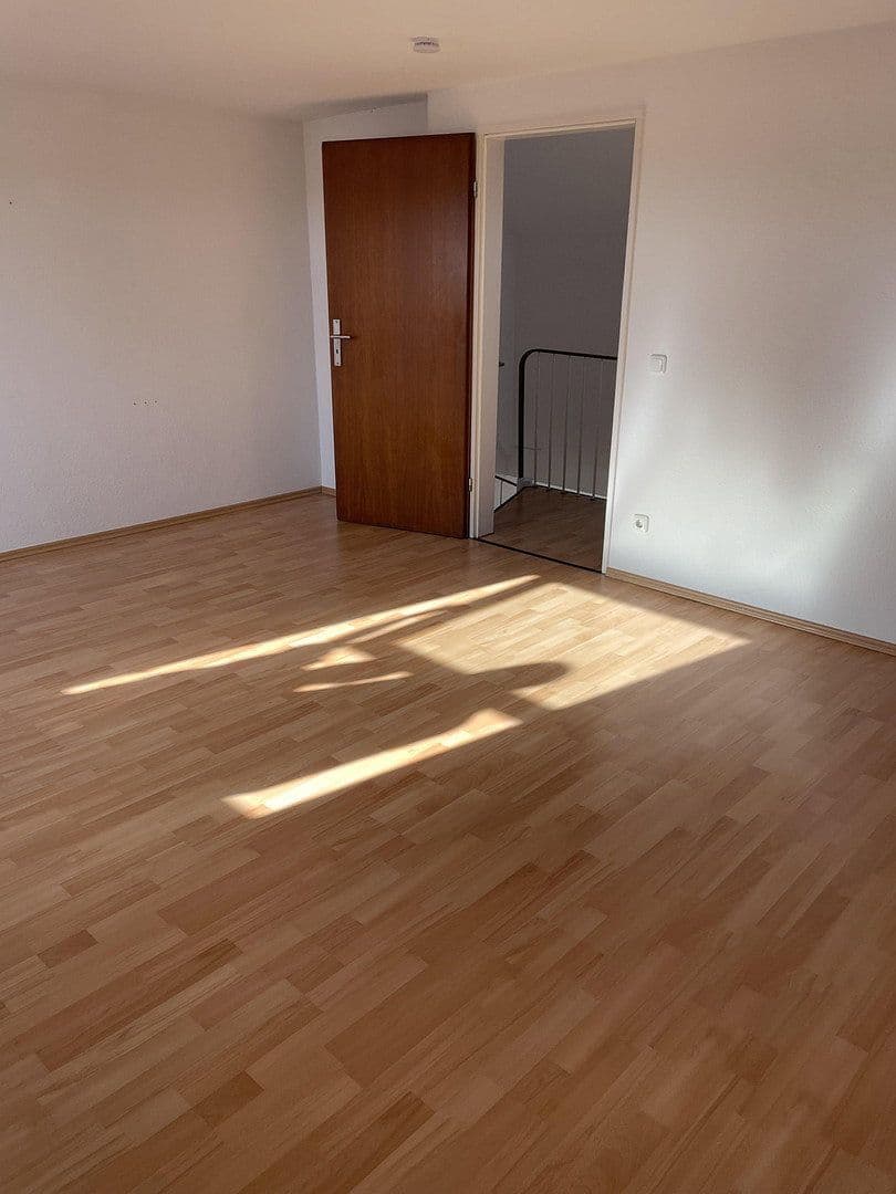 Prenájom bytu 2-izbový 92 m², Bergheim, Severné Porýnie - Westfálsko Prenájom bytu 2-izbový 92 m², Bergheim, Severné Porýnie - Westfálsko