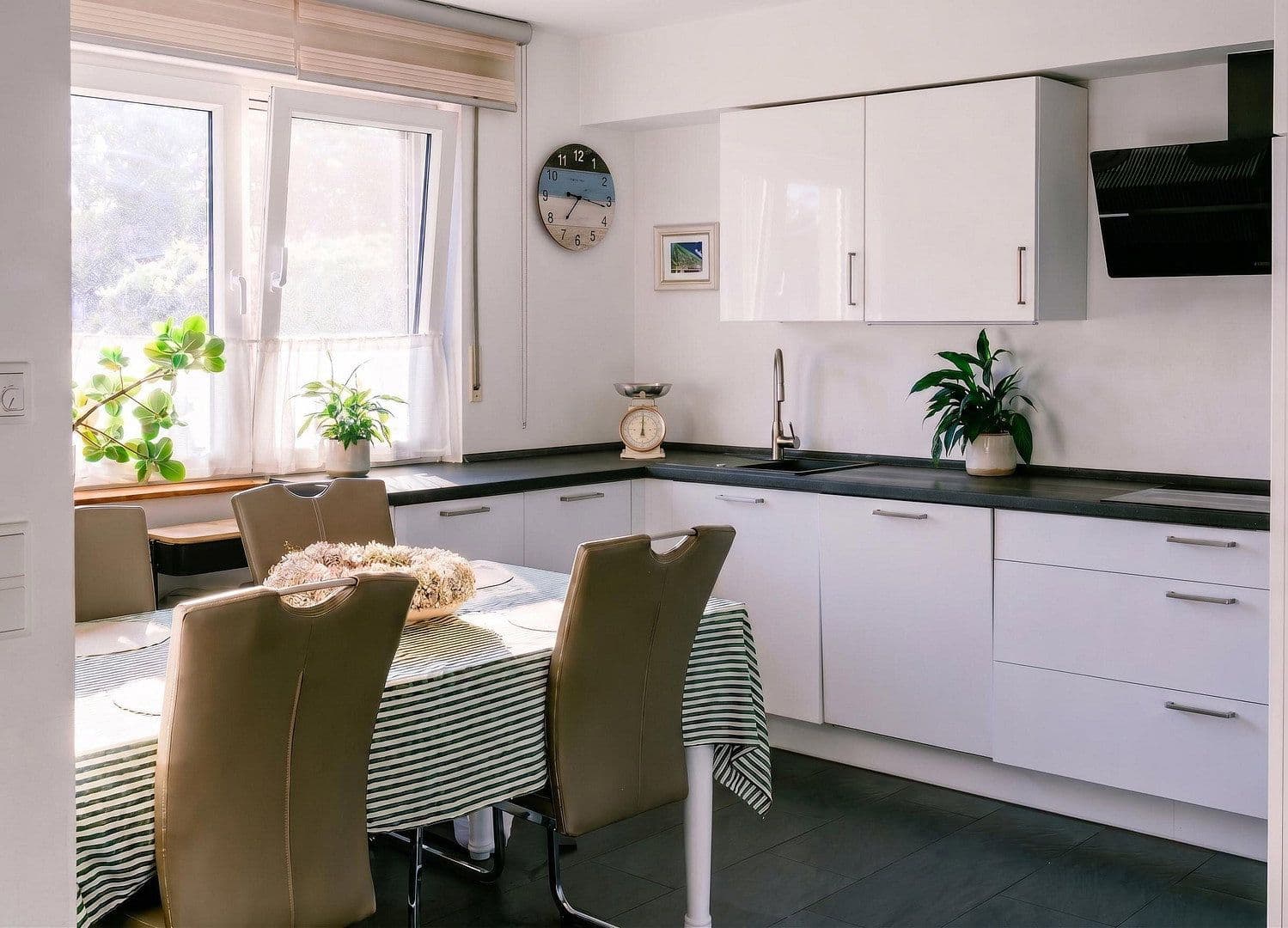 Predaj domu 126 m², pozemok 232 m², Bergstraße 26b, Kranenburg, Severné Porýnie - Westfálsko Predaj domu 126 m², pozemok 232 m², Bergstraße 26b, Kranenburg, Severné Porýnie - Westfálsko