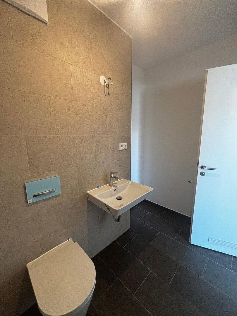 Prenájom bytu 2-izbový 57 m², München-Pasing-Obermenzing, Bavorsko Prenájom bytu 2-izbový 57 m², München-Pasing-Obermenzing, Bavorsko