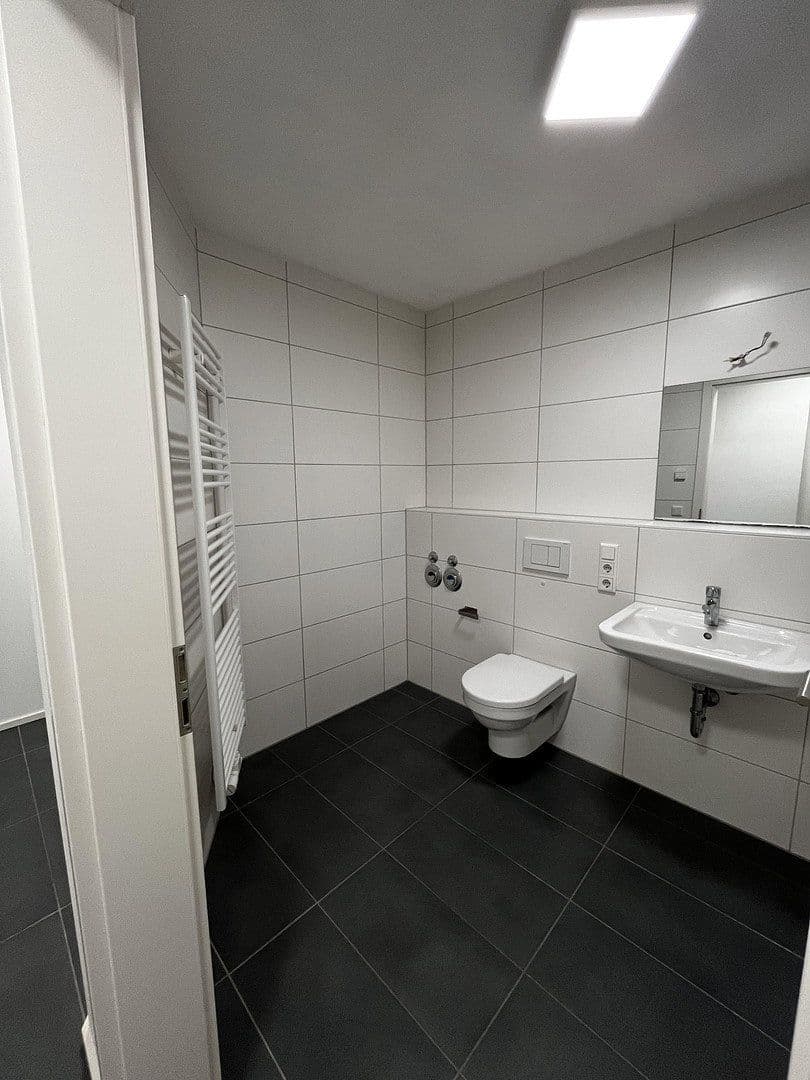 Prenájom bytu 2-izbový 55 m², Albertus-Magnus-Straße 28, Ingolstadt, Bavorsko Prenájom bytu 2-izbový 55 m², Albertus-Magnus-Straße 28, Ingolstadt, Bavorsko