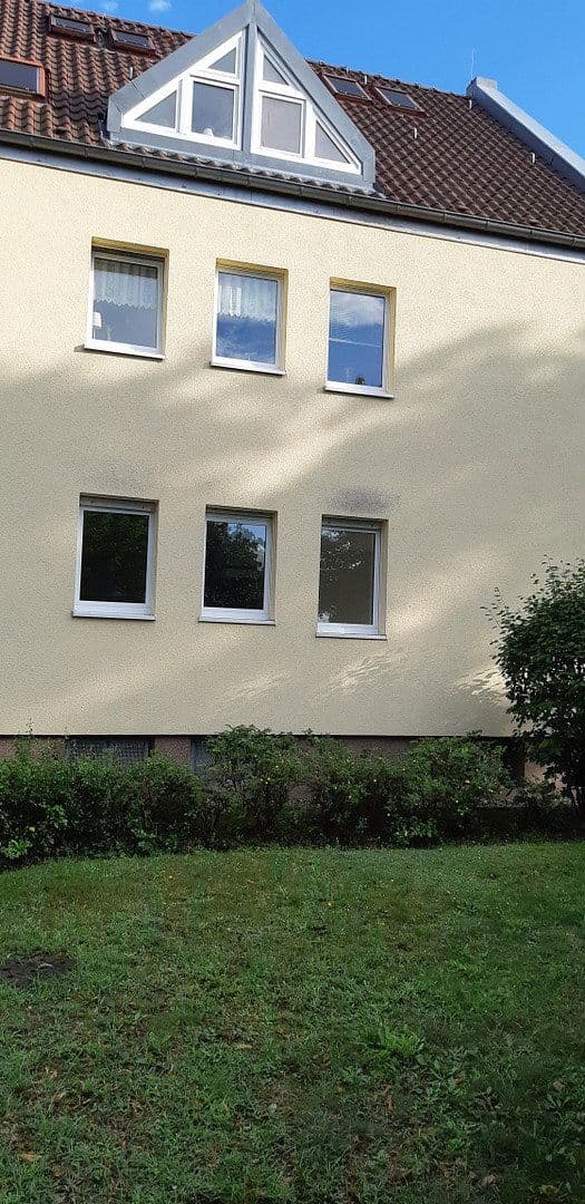 Prenájom bytu 2-izbový 68 m², Falkensee, Brandenbursko Prenájom bytu 2-izbový 68 m², Falkensee, Brandenbursko