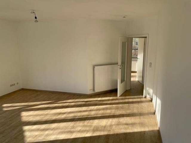 Prenájom bytu 2-izbový 68 m², Falkensee, Brandenbursko Prenájom bytu 2-izbový 68 m², Falkensee, Brandenbursko