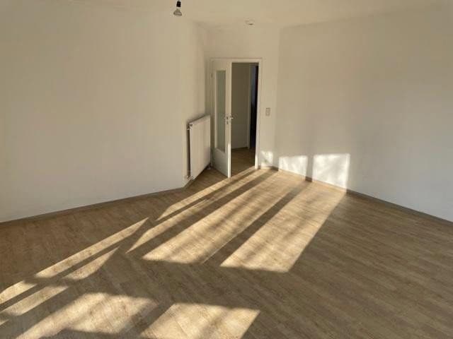 Prenájom bytu 2-izbový 68 m², Falkensee, Brandenbursko Prenájom bytu 2-izbový 68 m², Falkensee, Brandenbursko