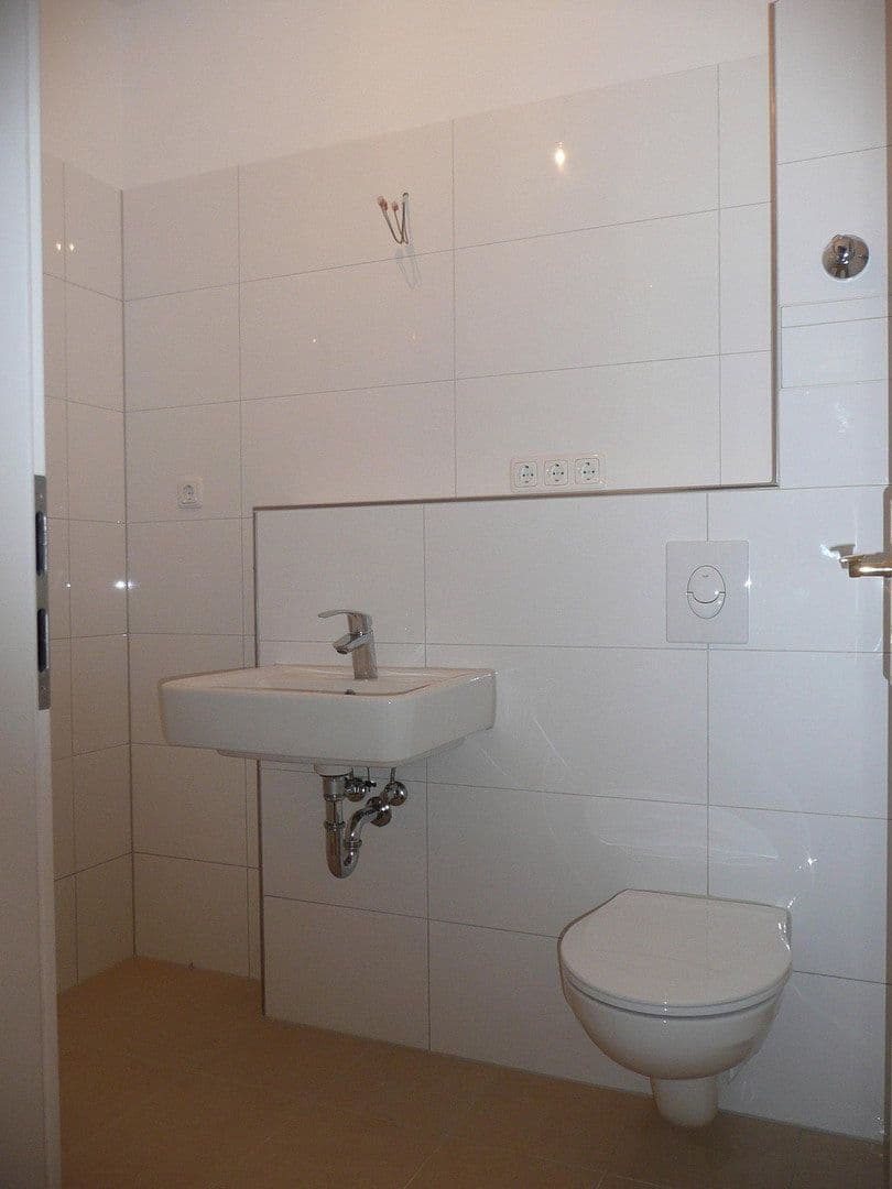 Predaj bytu 2-izbový 55 m², Berlin, Berlín Predaj bytu 2-izbový 55 m², Berlin, Berlín