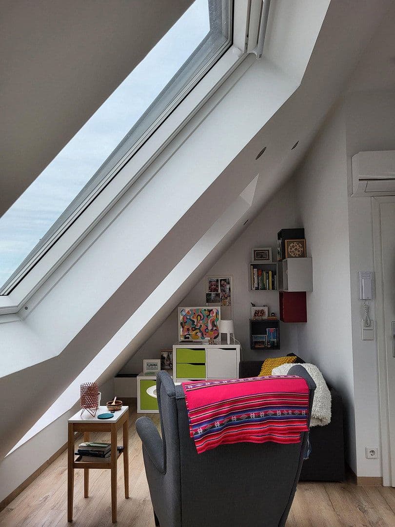 Prenájom bytu 1-izbový 35 m², Stuttgart, Bádensko-Wurttembersko Prenájom bytu 1-izbový 35 m², Stuttgart, Bádensko-Wurttembersko