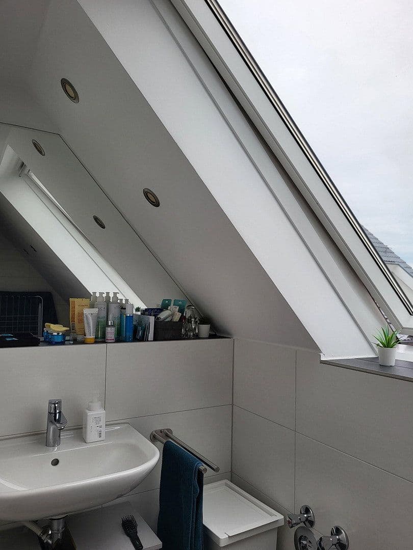 Prenájom bytu 1-izbový 35 m², Stuttgart, Bádensko-Wurttembersko Prenájom bytu 1-izbový 35 m², Stuttgart, Bádensko-Wurttembersko