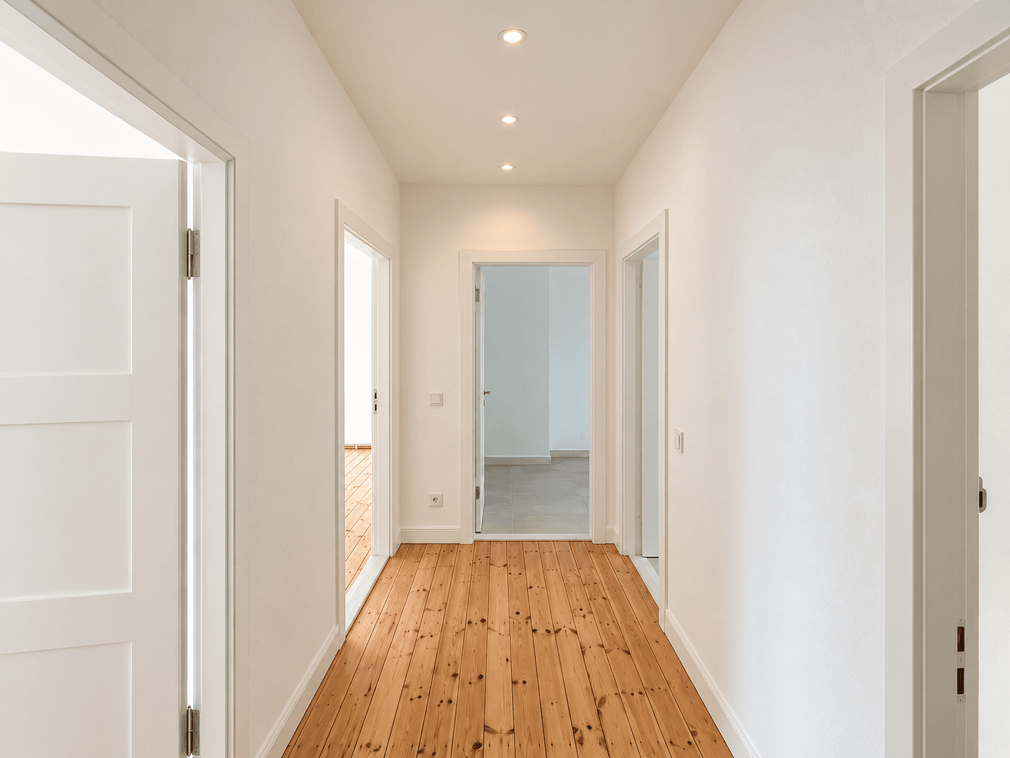 Predaj bytu 3-izbový 62 m², Davoser Straße, Berlin, Berlín Predaj bytu 3-izbový 62 m², Davoser Straße, Berlin, Berlín