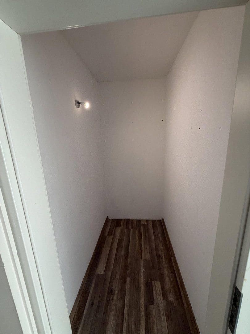 Prenájom bytu 2-izbový 68 m², Höfener Straße 28, Fürth, Bavorsko Prenájom bytu 2-izbový 68 m², Höfener Straße 28, Fürth, Bavorsko