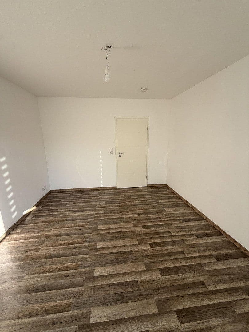Prenájom bytu 2-izbový 68 m², Höfener Straße 28, Fürth, Bavorsko Prenájom bytu 2-izbový 68 m², Höfener Straße 28, Fürth, Bavorsko