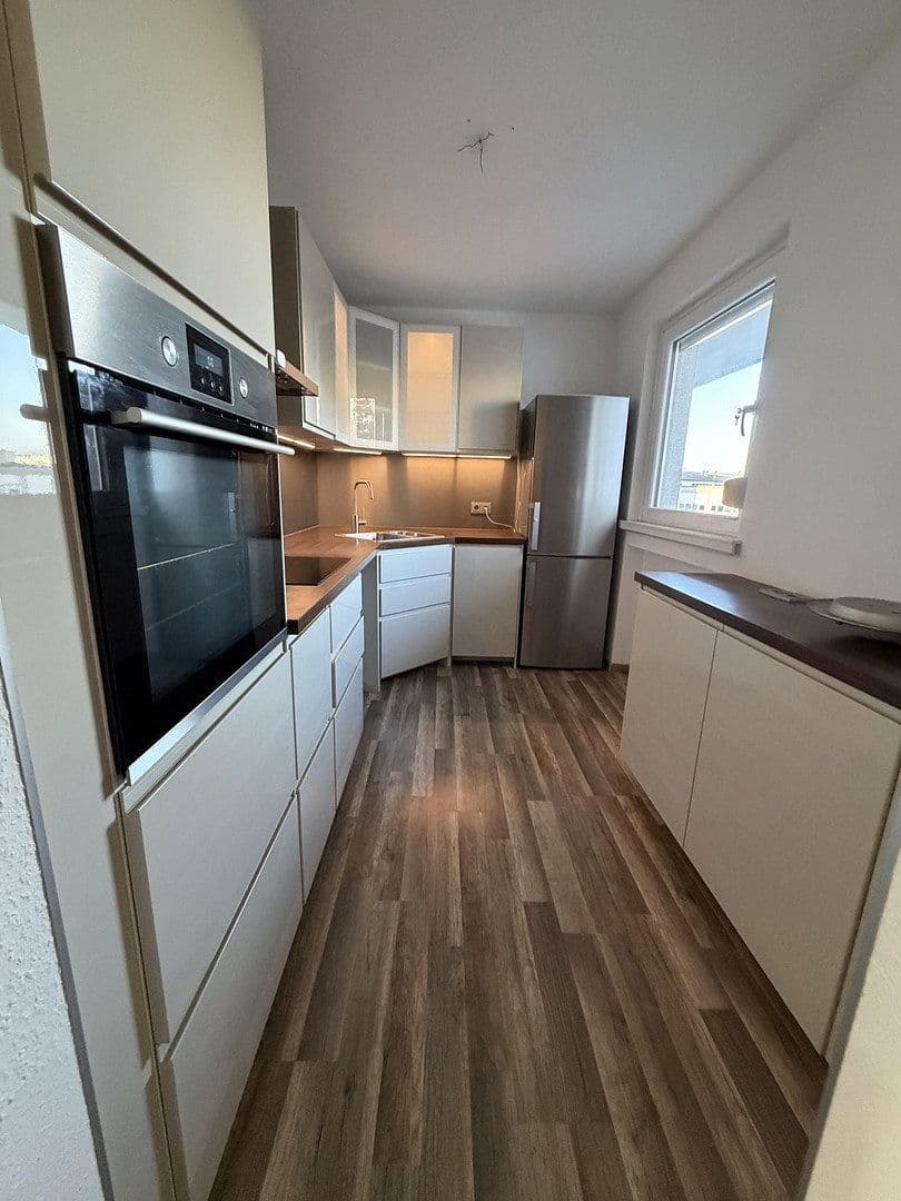 Prenájom bytu 2-izbový 68 m², Höfener Straße 28, Fürth, Bavorsko Prenájom bytu 2-izbový 68 m², Höfener Straße 28, Fürth, Bavorsko