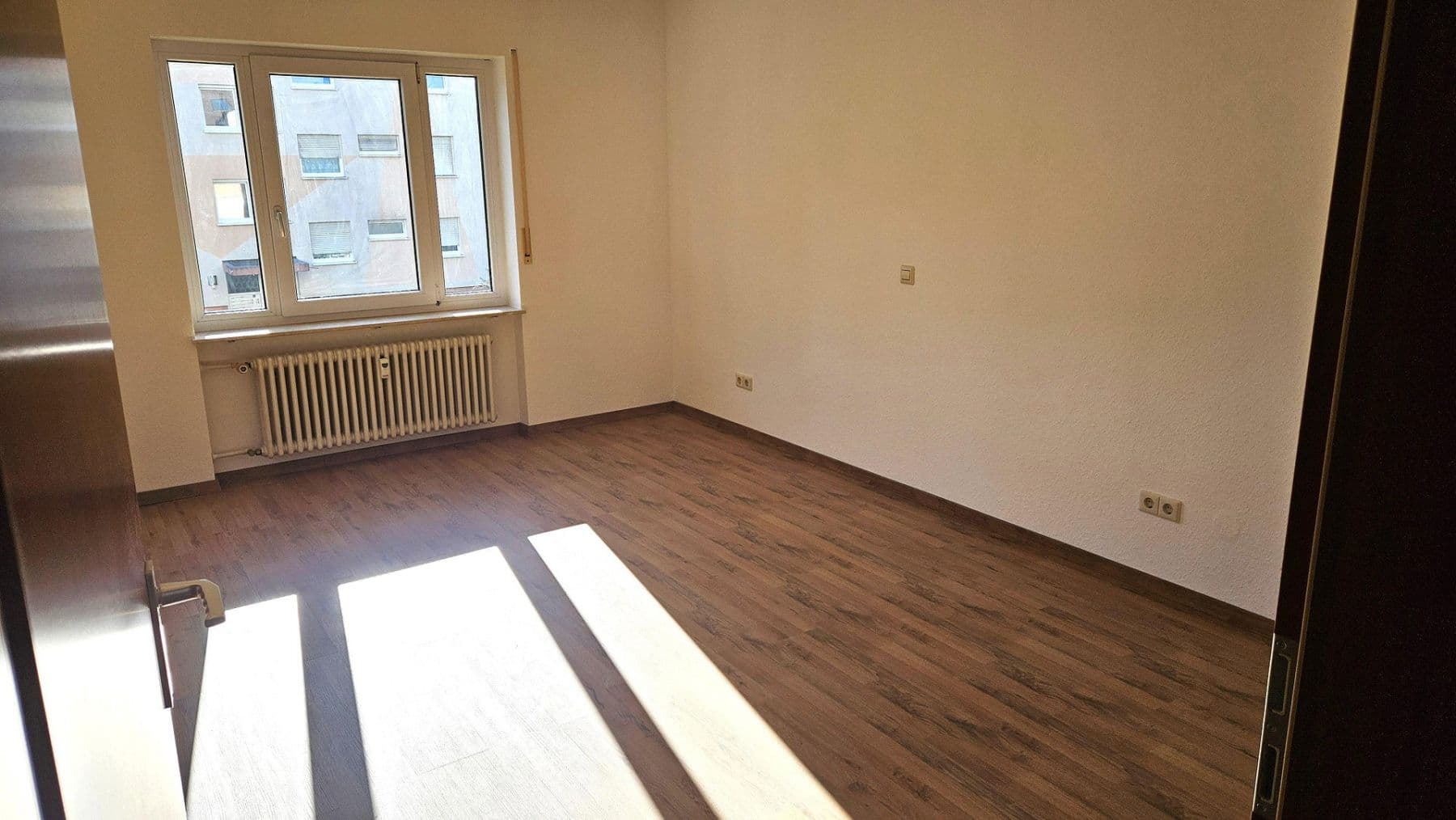 Prenájom bytu 3-izbový 88 m², Wörth am Rhein, Porýnie-Falcko Prenájom bytu 3-izbový 88 m², Wörth am Rhein, Porýnie-Falcko
