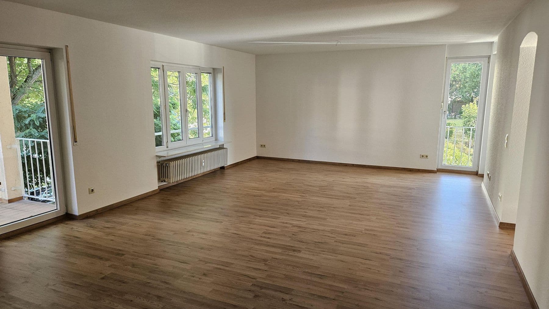 Prenájom bytu 3-izbový 88 m², Wörth am Rhein, Porýnie-Falcko Prenájom bytu 3-izbový 88 m², Wörth am Rhein, Porýnie-Falcko