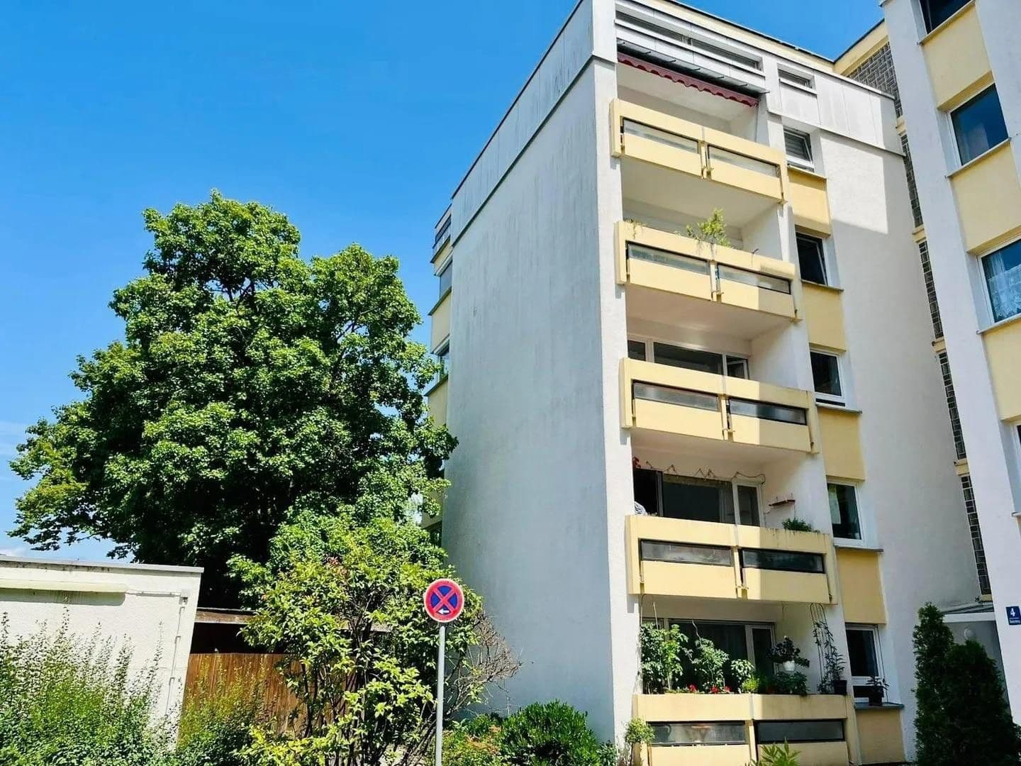 Prenájom bytu 3-izbový 10 m², Hackerberg 4, Krailling, Bavorsko Prenájom bytu 3-izbový 10 m², Hackerberg 4, Krailling, Bavorsko