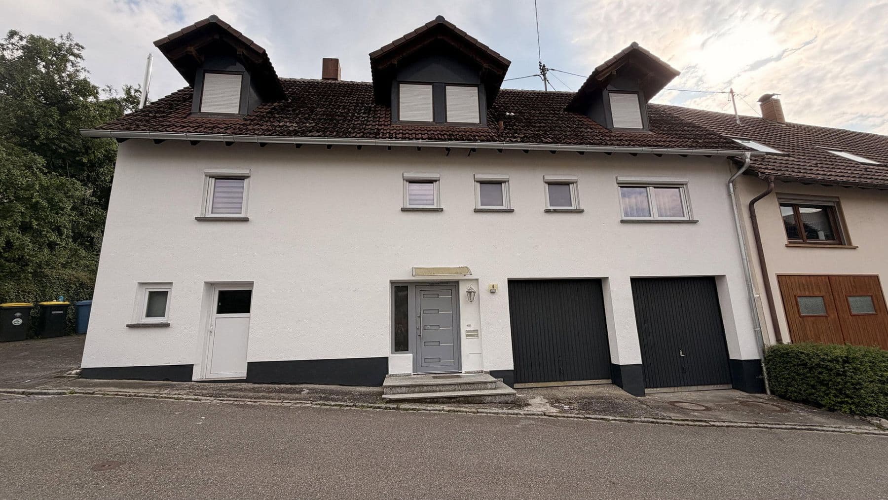 Predaj domu 161 m², pozemok 269 m², Geisingen, Bádensko-Wurttembersko Predaj domu 161 m², pozemok 269 m², Geisingen, Bádensko-Wurttembersko