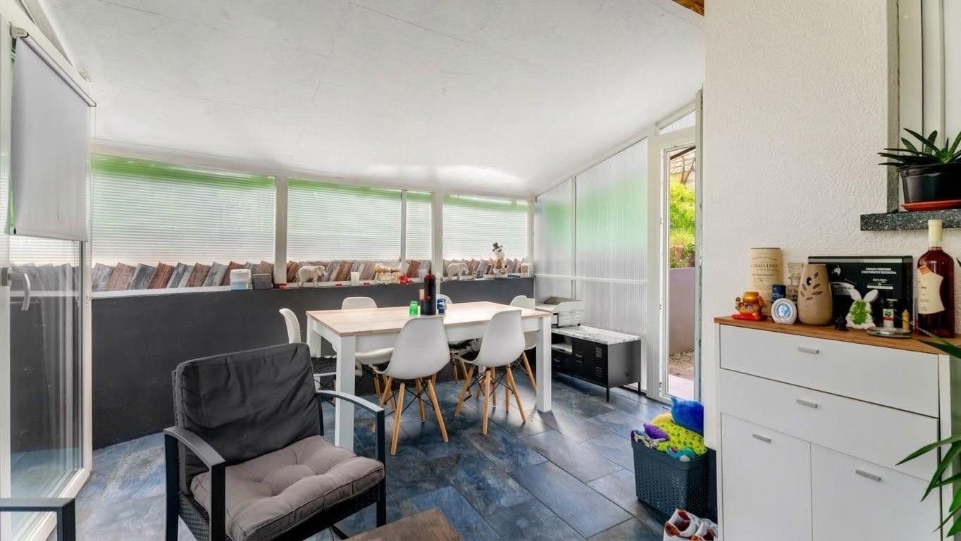 Predaj domu 161 m², pozemok 269 m², Geisingen, Bádensko-Wurttembersko Predaj domu 161 m², pozemok 269 m², Geisingen, Bádensko-Wurttembersko