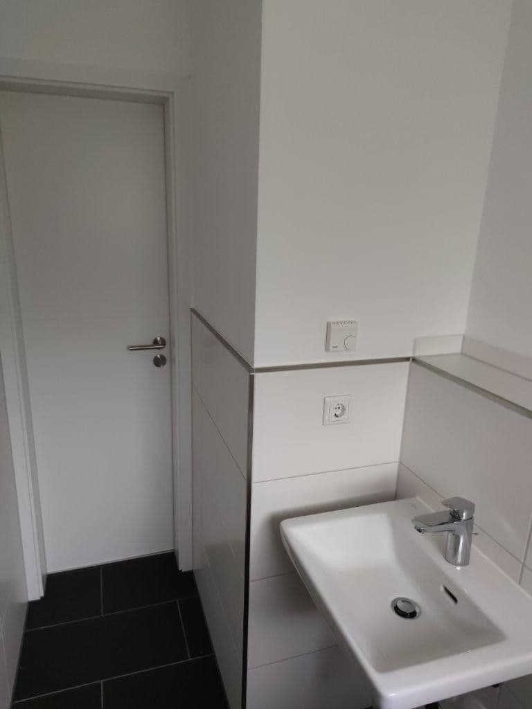 Prenájom bytu 4-izbový 107 m², Goetheweg 7, Eltville am Rhein, Hesensko Prenájom bytu 4-izbový 107 m², Goetheweg 7, Eltville am Rhein, Hesensko