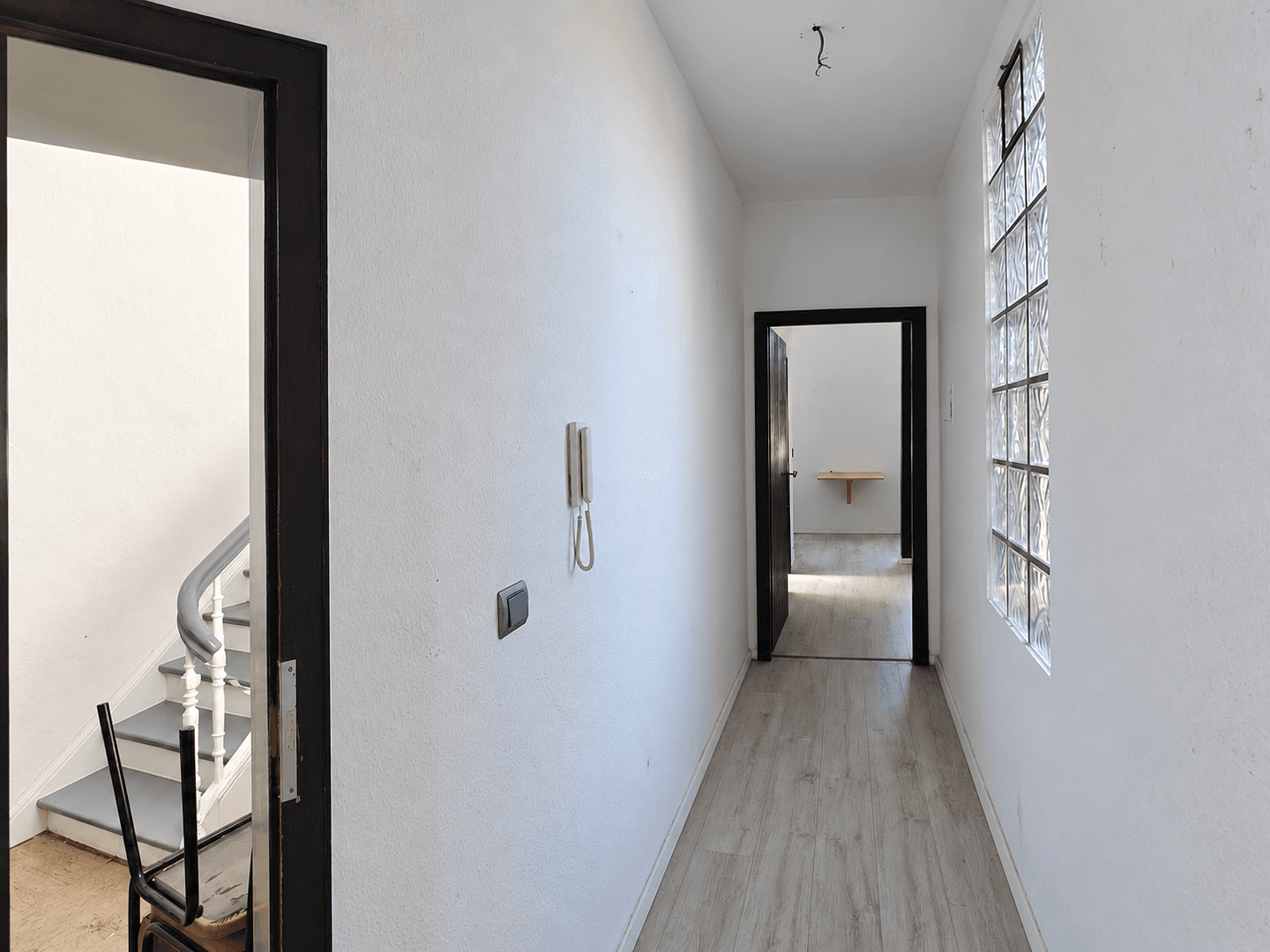 Prenájom bytu 1-izbový 34 m², Niederstraße 15, Krefeld, Severné Porýnie - Westfálsko Prenájom bytu 1-izbový 34 m², Niederstraße 15, Krefeld, Severné Porýnie - Westfálsko