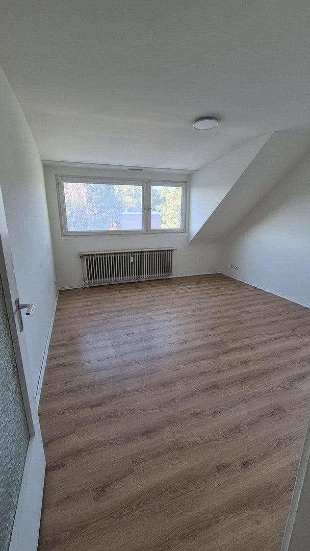 Prenájom bytu 2-izbový 56 m², Paul-Langen-Str. 39, Bonn, Severné Porýnie - Westfálsko Prenájom bytu 2-izbový 56 m², Paul-Langen-Str. 39, Bonn, Severné Porýnie - Westfálsko
