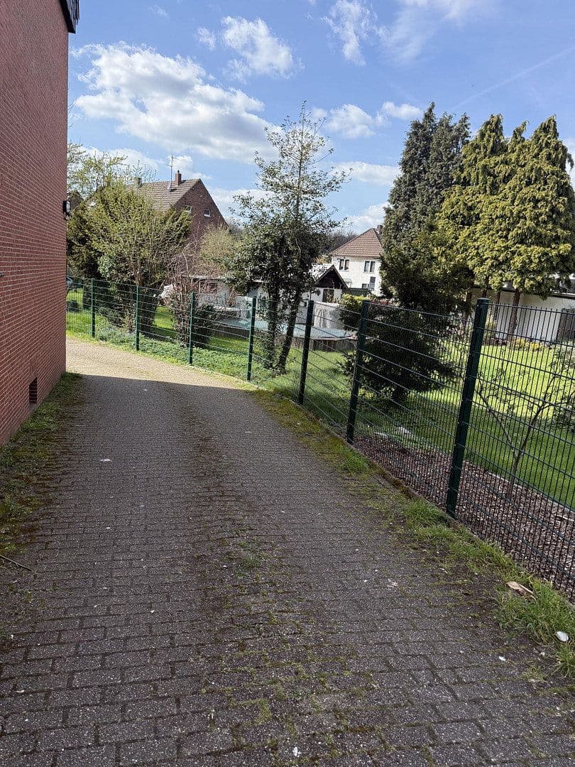 Predaj domu 499 m², pozemok 1.053 m², Jägerstr. 23, Oberhausen, Severné Porýnie - Westfálsko Predaj domu 499 m², pozemok 1.053 m², Jägerstr. 23, Oberhausen, Severné Porýnie - Westfálsko