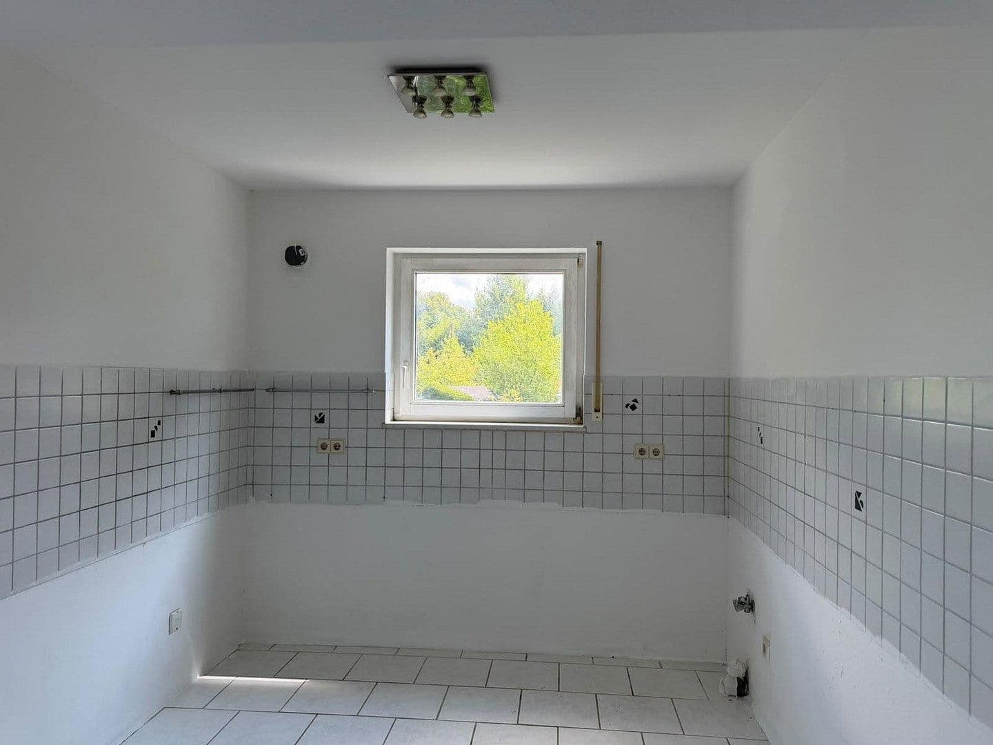Prenájom bytu 3-izbový 75 m², Bad Herrenalb, Bádensko-Wurttembersko Prenájom bytu 3-izbový 75 m², Bad Herrenalb, Bádensko-Wurttembersko