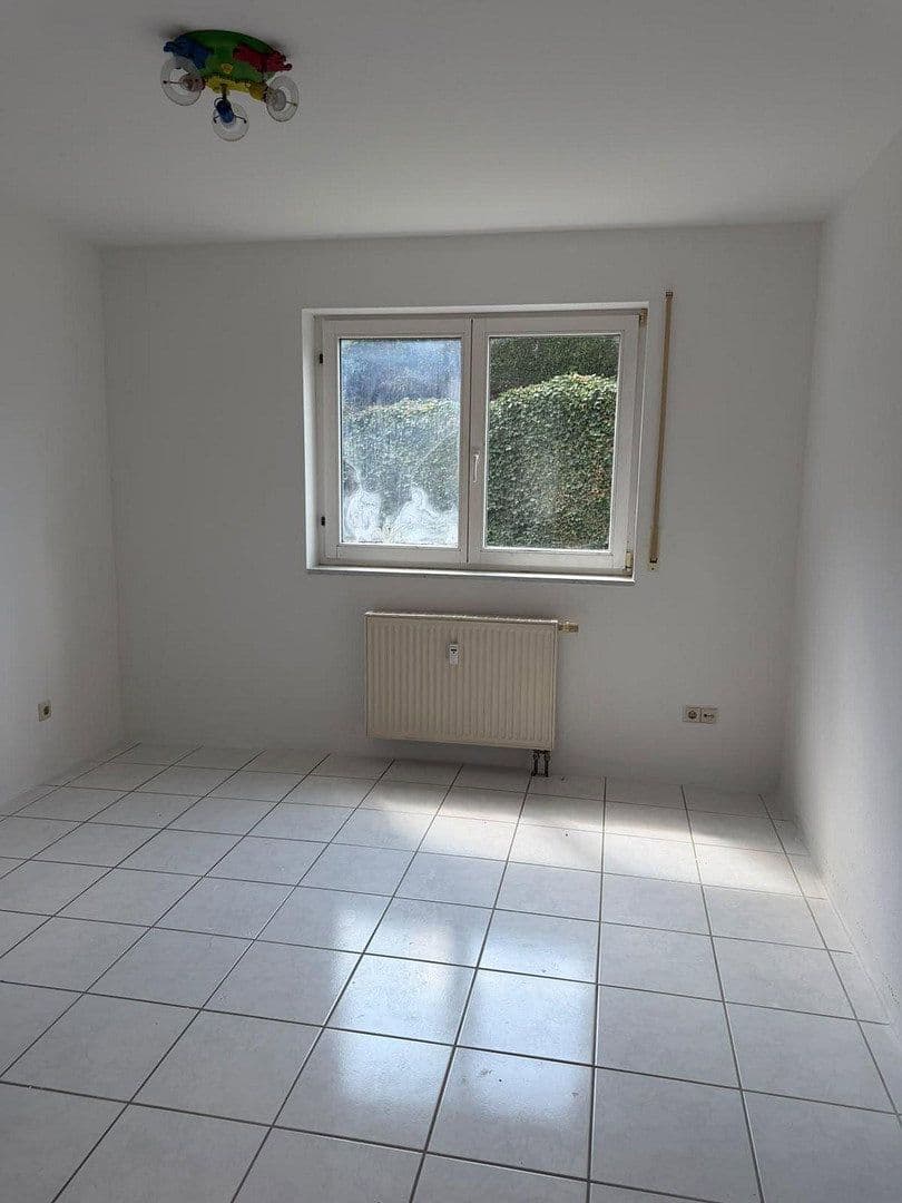Prenájom bytu 3-izbový 75 m², Bad Herrenalb, Bádensko-Wurttembersko Prenájom bytu 3-izbový 75 m², Bad Herrenalb, Bádensko-Wurttembersko