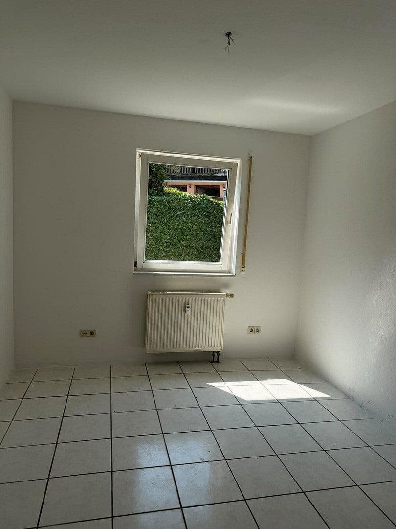 Prenájom bytu 3-izbový 75 m², Bad Herrenalb, Bádensko-Wurttembersko Prenájom bytu 3-izbový 75 m², Bad Herrenalb, Bádensko-Wurttembersko