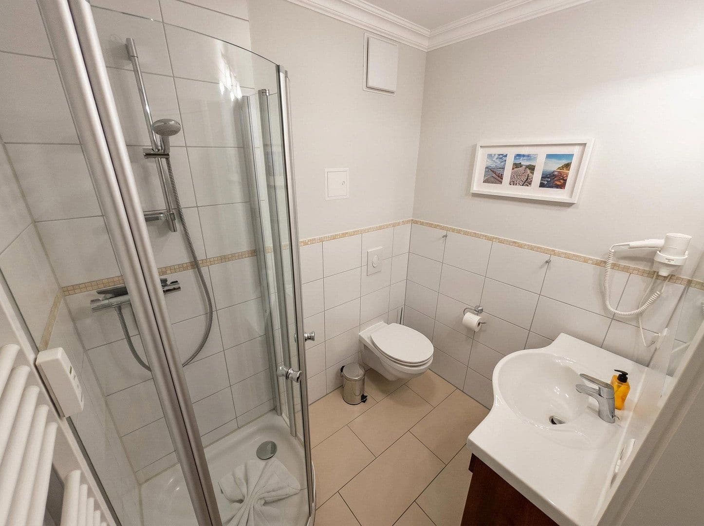Predaj bytu 2-izbový 47 m², Hafenstr. 18, Kühlungsborn, Meklenbursko-Predpomoransko Predaj bytu 2-izbový 47 m², Hafenstr. 18, Kühlungsborn, Meklenbursko-Predpomoransko