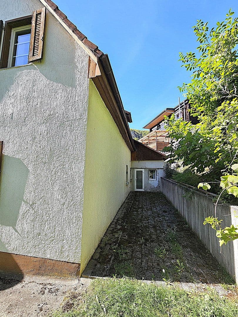 Predaj domu 112 m², pozemok 1.158 m², Beuron, Bádensko-Wurttembersko Predaj domu 112 m², pozemok 1.158 m², Beuron, Bádensko-Wurttembersko