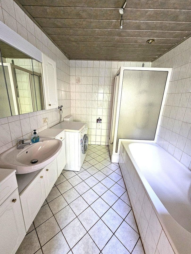 Predaj domu 112 m², pozemok 1.158 m², Beuron, Bádensko-Wurttembersko Predaj domu 112 m², pozemok 1.158 m², Beuron, Bádensko-Wurttembersko