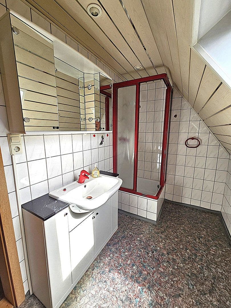Predaj domu 112 m², pozemok 1.158 m², Beuron, Bádensko-Wurttembersko Predaj domu 112 m², pozemok 1.158 m², Beuron, Bádensko-Wurttembersko