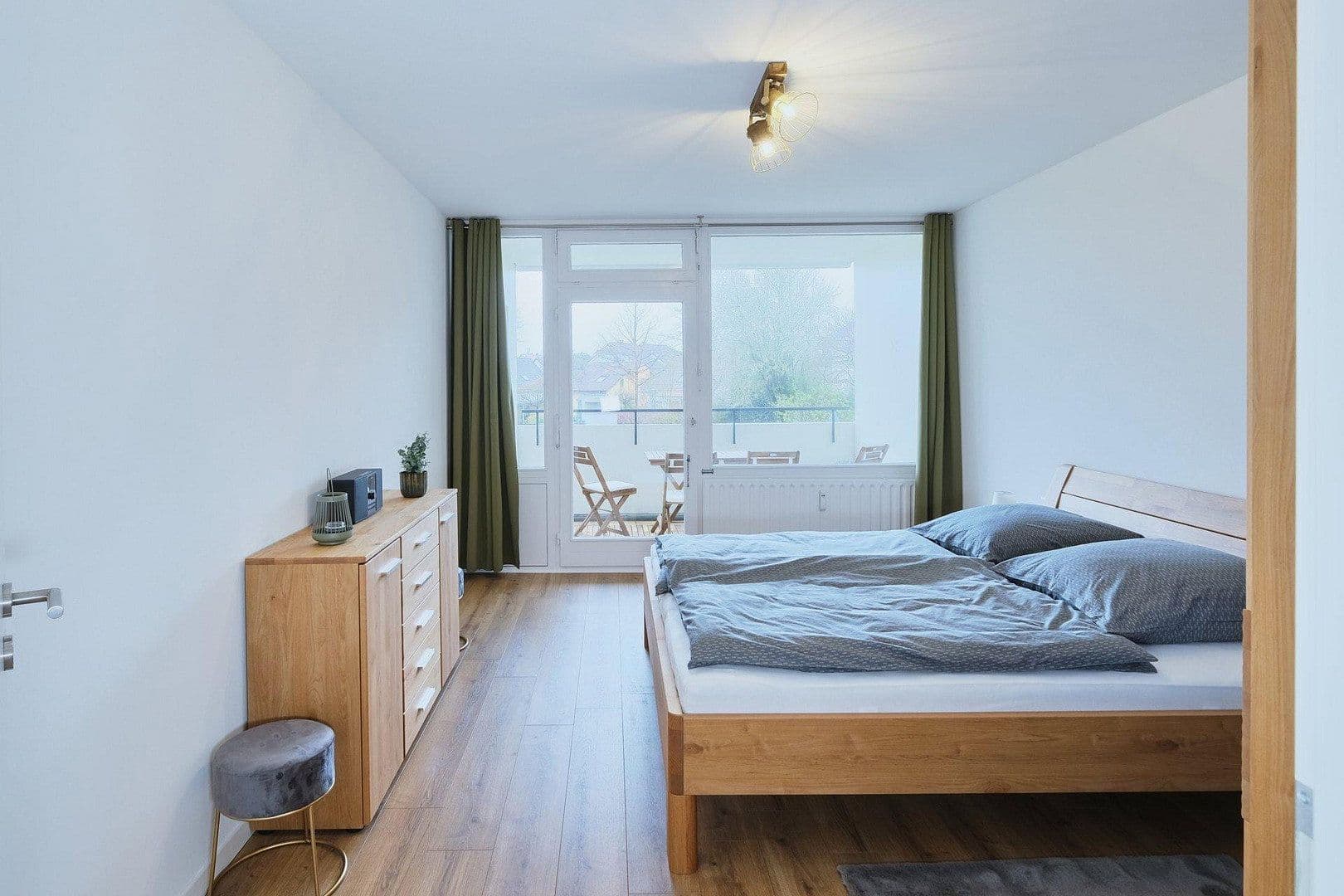 Prenájom bytu 2-izbový 75 m², Immenstaad am Bodensee, Bádensko-Wurttembersko Prenájom bytu 2-izbový 75 m², Immenstaad am Bodensee, Bádensko-Wurttembersko