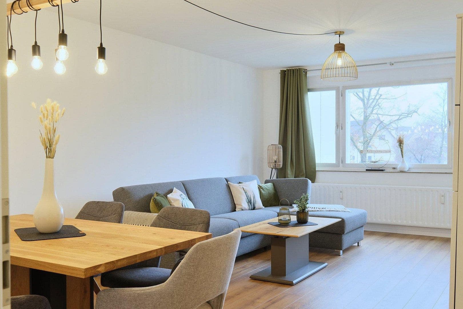 Prenájom bytu 2-izbový 75 m², Immenstaad am Bodensee, Bádensko-Wurttembersko Prenájom bytu 2-izbový 75 m², Immenstaad am Bodensee, Bádensko-Wurttembersko