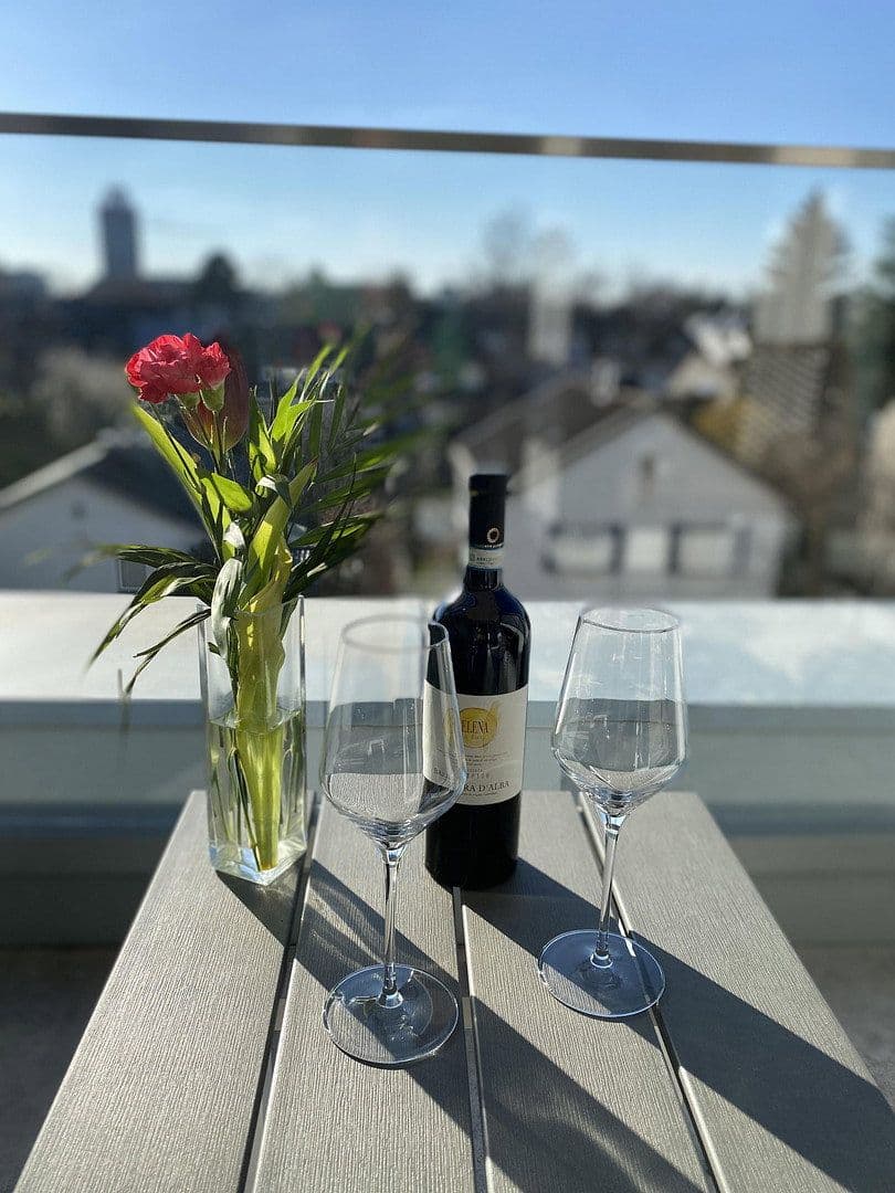 Prenájom bytu 2-izbový 55 m², Bernhardstraße 147, Köln, Severné Porýnie - Westfálsko Prenájom bytu 2-izbový 55 m², Bernhardstraße 147, Köln, Severné Porýnie - Westfálsko