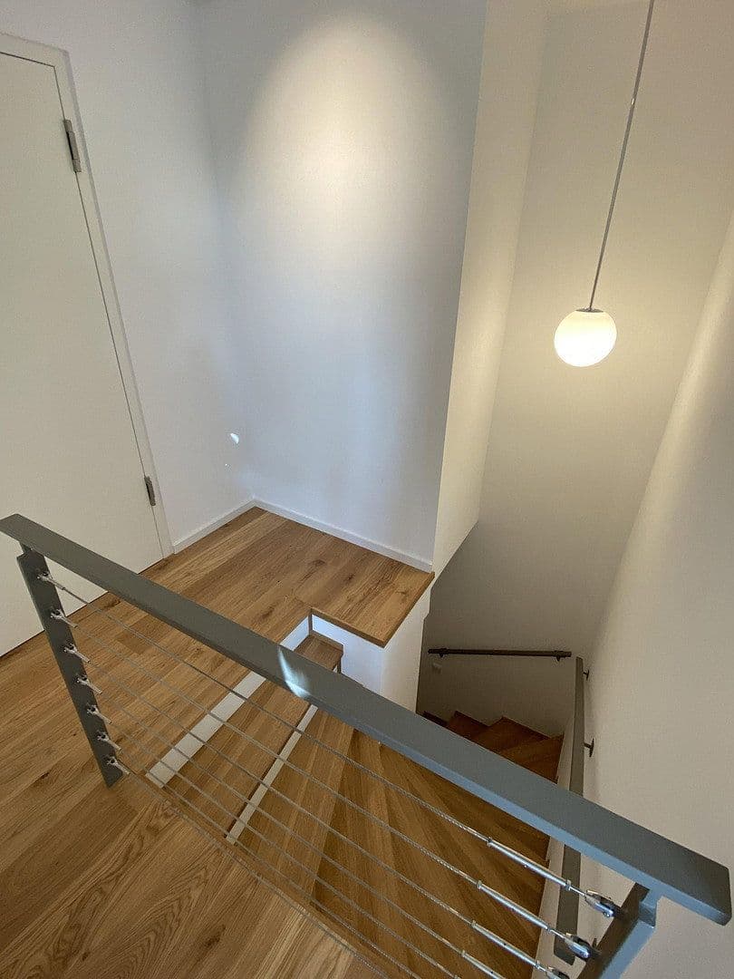 Prenájom bytu 2-izbový 55 m², Bernhardstraße 147, Köln, Severné Porýnie - Westfálsko Prenájom bytu 2-izbový 55 m², Bernhardstraße 147, Köln, Severné Porýnie - Westfálsko
