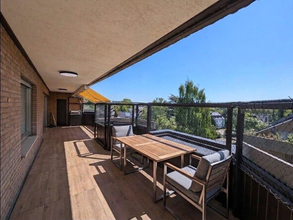 Predaj bytu 4-izbový 155 m², Köln, Severné Porýnie - Westfálsko Predaj bytu 4-izbový 155 m², Köln, Severné Porýnie - Westfálsko