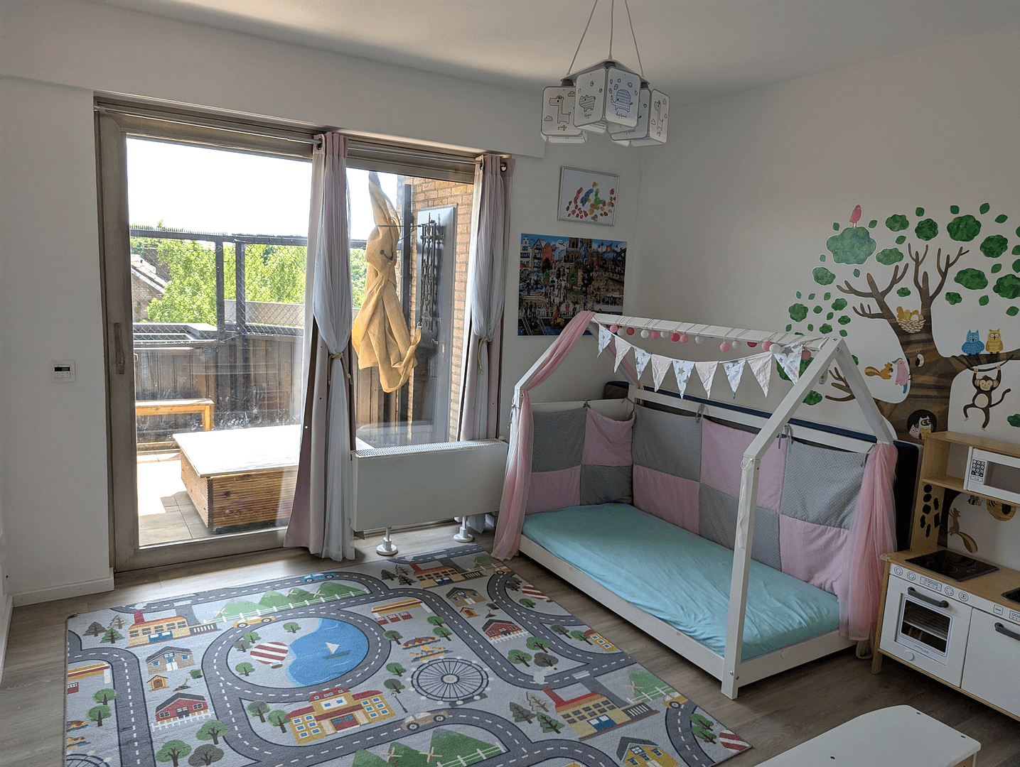 Predaj bytu 4-izbový 155 m², Köln, Severné Porýnie - Westfálsko Predaj bytu 4-izbový 155 m², Köln, Severné Porýnie - Westfálsko