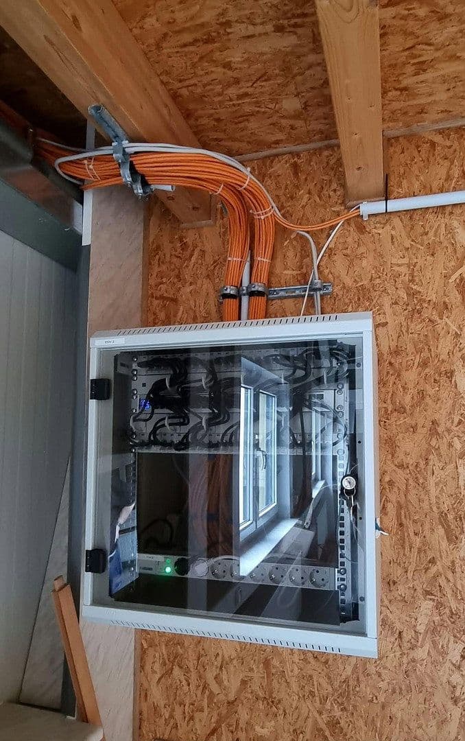 Prenájom kancelárie 370 m², Rastenweg 6, Sinzig, Porýnie-Falcko Prenájom kancelárie 370 m², Rastenweg 6, Sinzig, Porýnie-Falcko