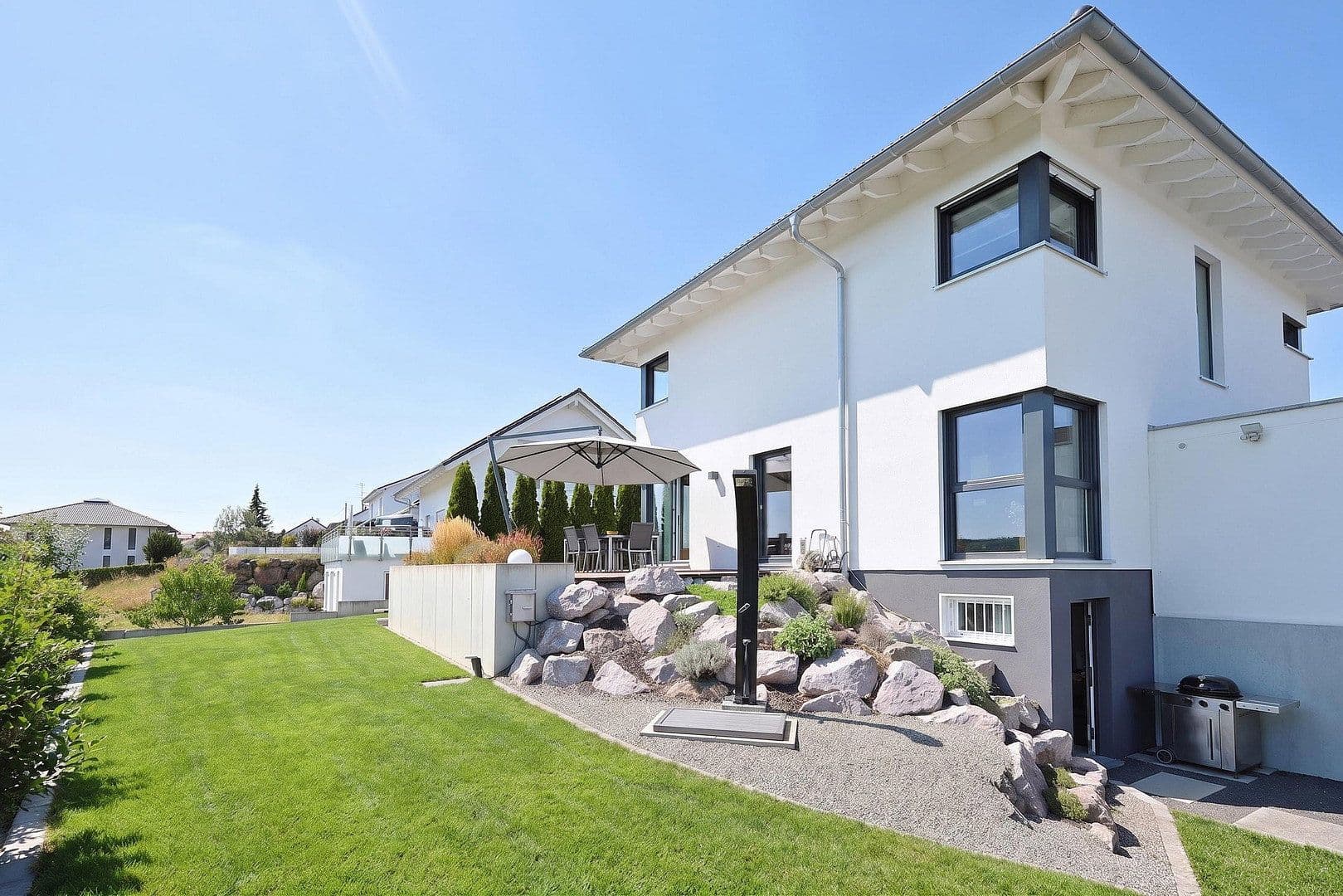 Predaj domu 163 m², pozemok 495 m², Niedereschach, Bádensko-Wurttembersko Predaj domu 163 m², pozemok 495 m², Niedereschach, Bádensko-Wurttembersko