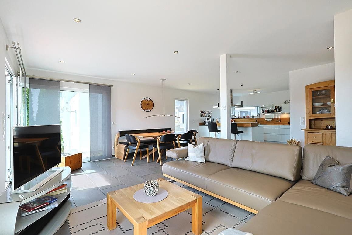 Predaj domu 163 m², pozemok 495 m², Niedereschach, Bádensko-Wurttembersko Predaj domu 163 m², pozemok 495 m², Niedereschach, Bádensko-Wurttembersko