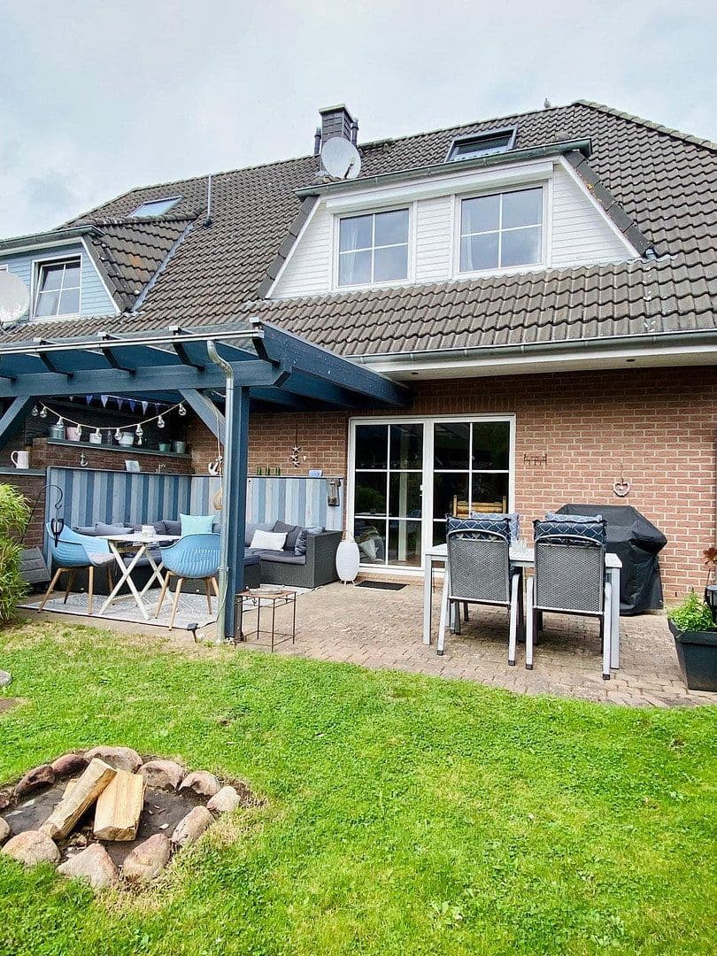 Predaj domu 123 m², pozemok 543 m², Steinburg, Šlezvicko-Holštajnsko Predaj domu 123 m², pozemok 543 m², Steinburg, Šlezvicko-Holštajnsko