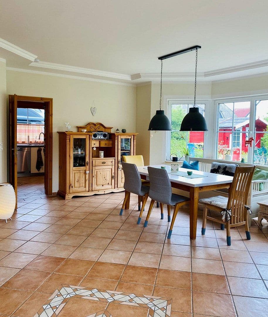 Predaj domu 123 m², pozemok 543 m², Steinburg, Šlezvicko-Holštajnsko Predaj domu 123 m², pozemok 543 m², Steinburg, Šlezvicko-Holštajnsko
