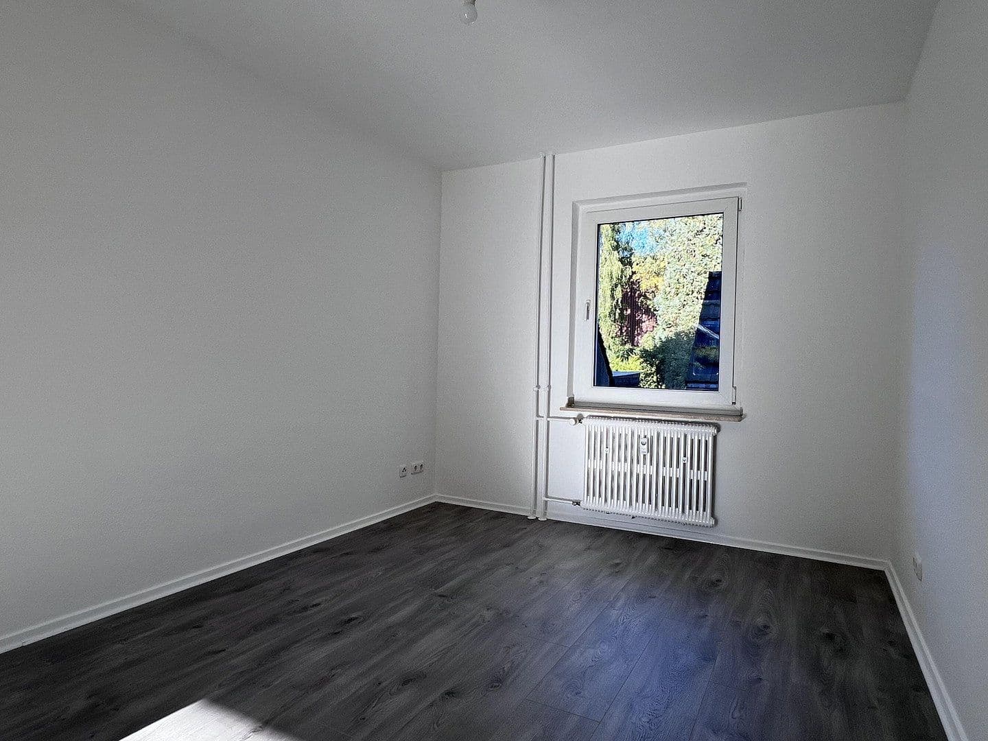 Prenájom bytu 3-izbový 46 m², Amalienstraße 22, Dinslaken, Severné Porýnie - Westfálsko Prenájom bytu 3-izbový 46 m², Amalienstraße 22, Dinslaken, Severné Porýnie - Westfálsko