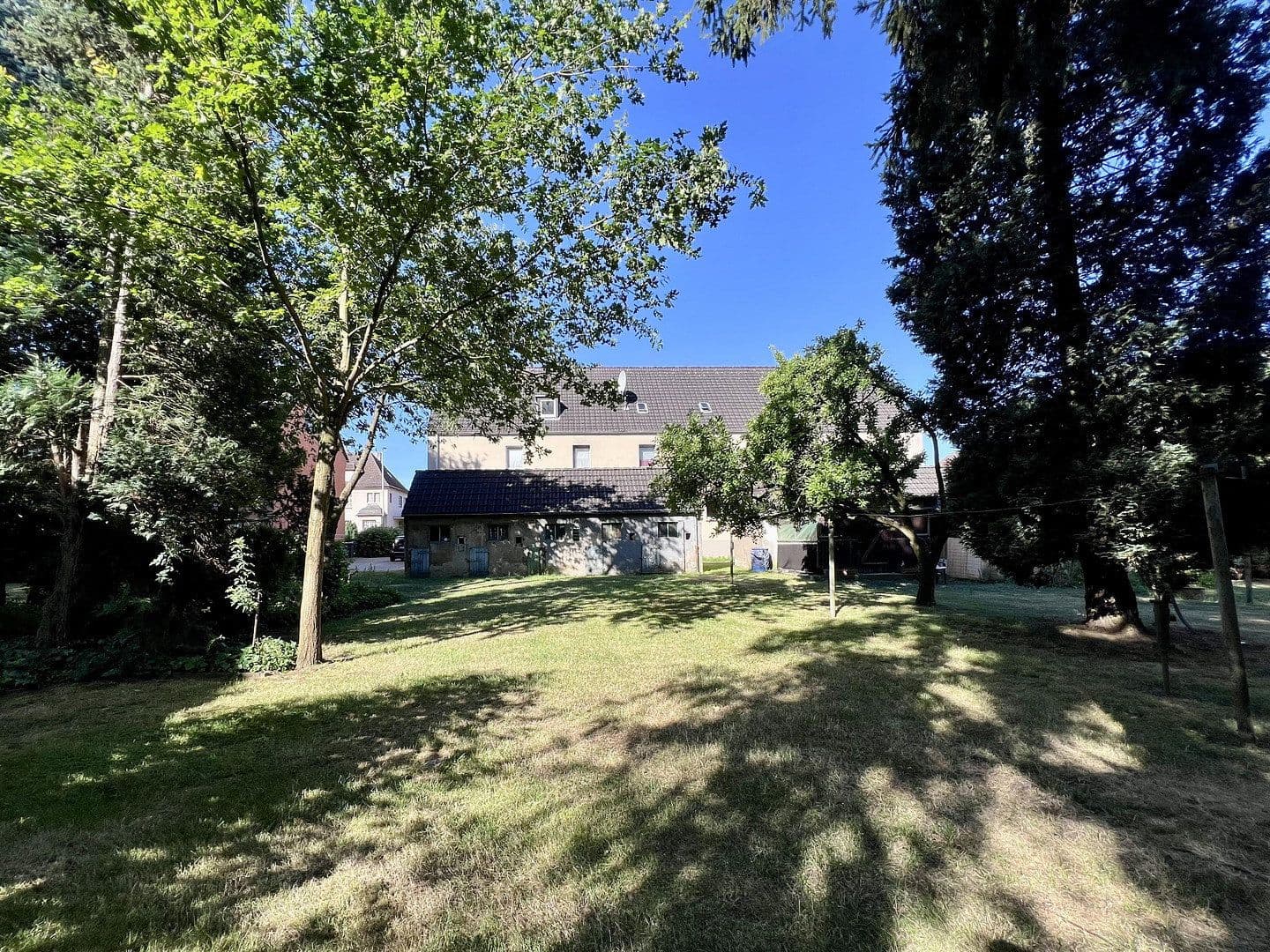 Prenájom bytu 3-izbový 46 m², Amalienstraße 22, Dinslaken, Severné Porýnie - Westfálsko Prenájom bytu 3-izbový 46 m², Amalienstraße 22, Dinslaken, Severné Porýnie - Westfálsko