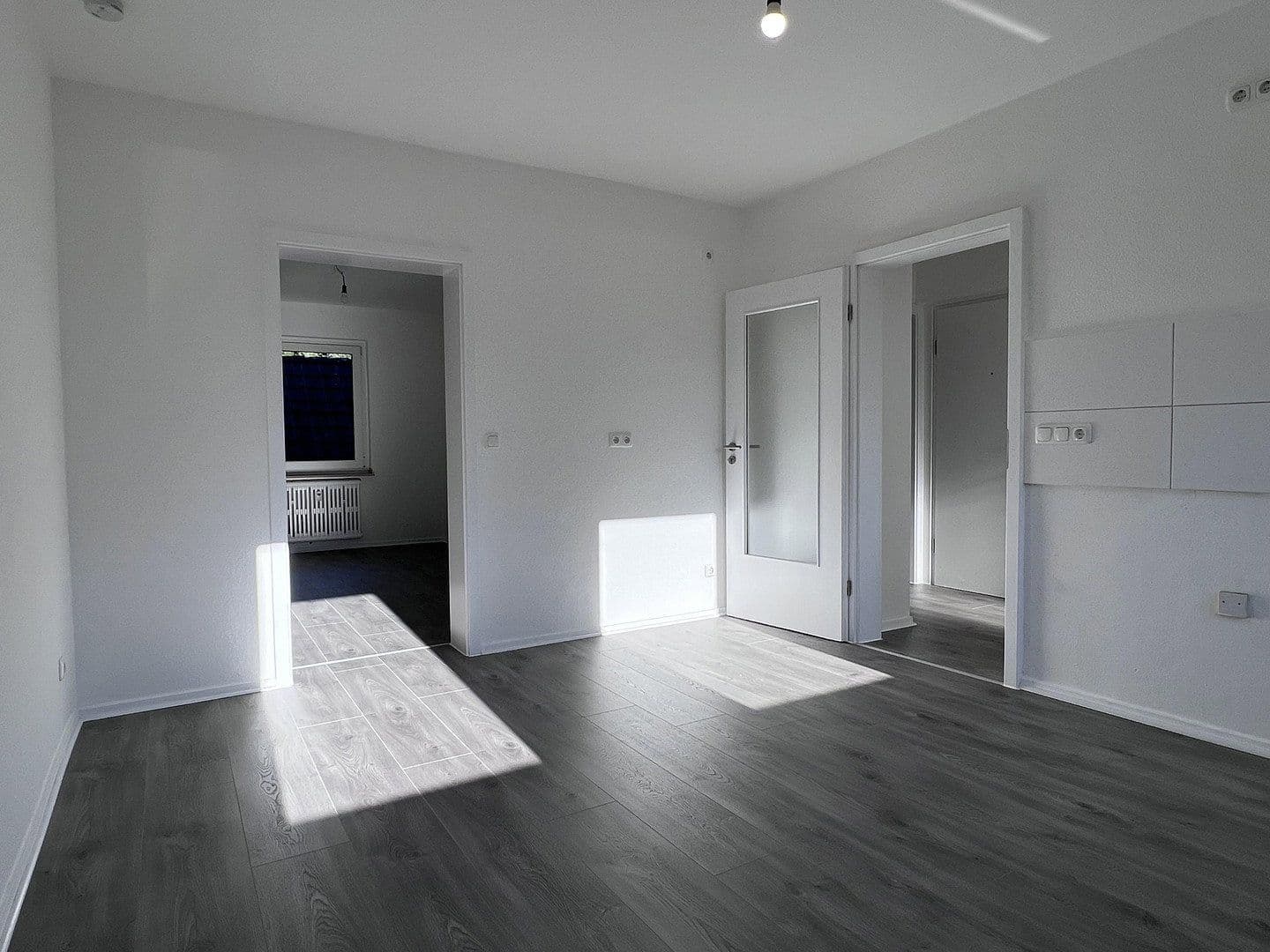 Prenájom bytu 3-izbový 46 m², Amalienstraße 22, Dinslaken, Severné Porýnie - Westfálsko Prenájom bytu 3-izbový 46 m², Amalienstraße 22, Dinslaken, Severné Porýnie - Westfálsko