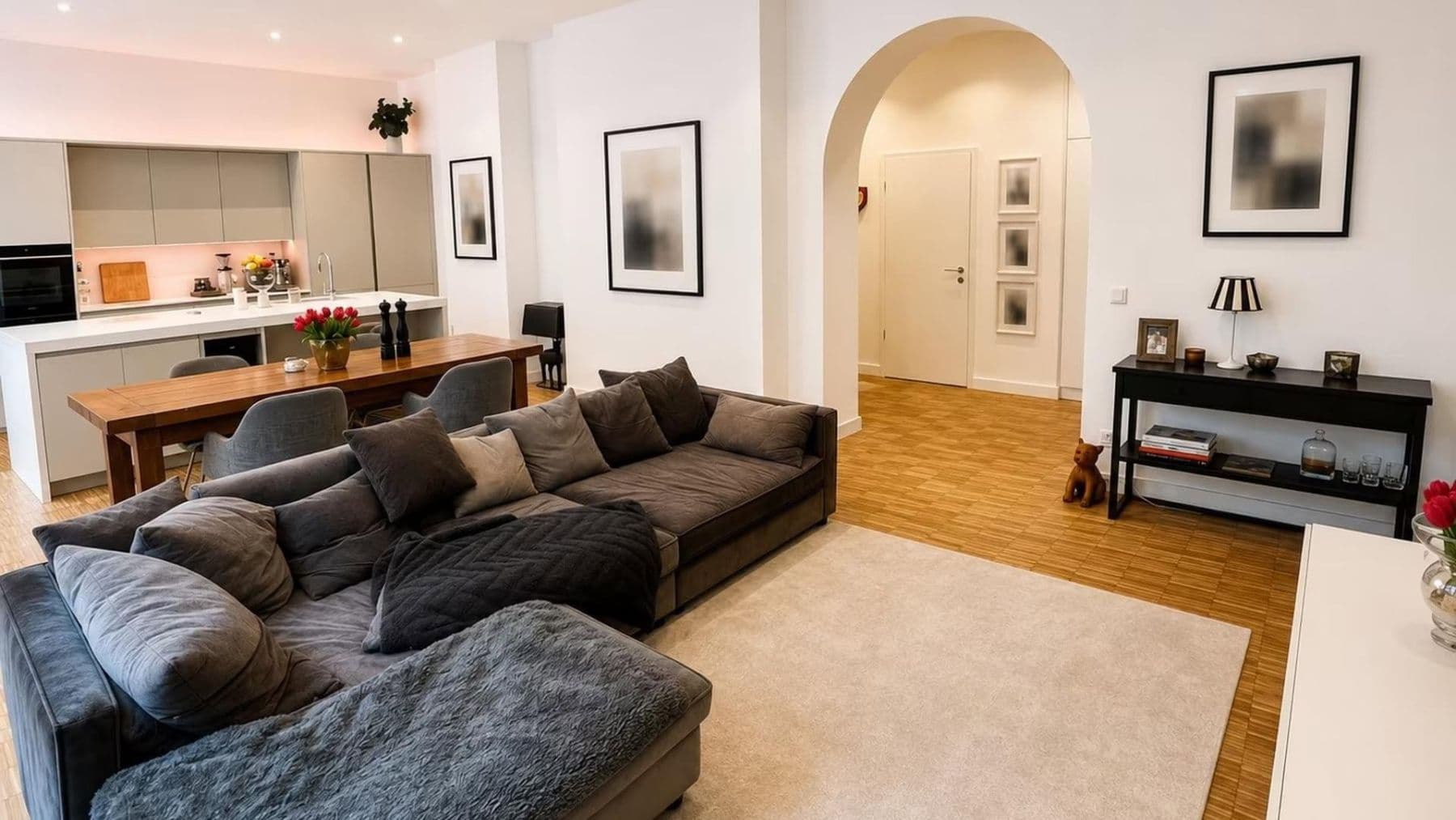 Predaj bytu 3-izbový 130 m², München, Bavorsko Predaj bytu 3-izbový 130 m², München, Bavorsko