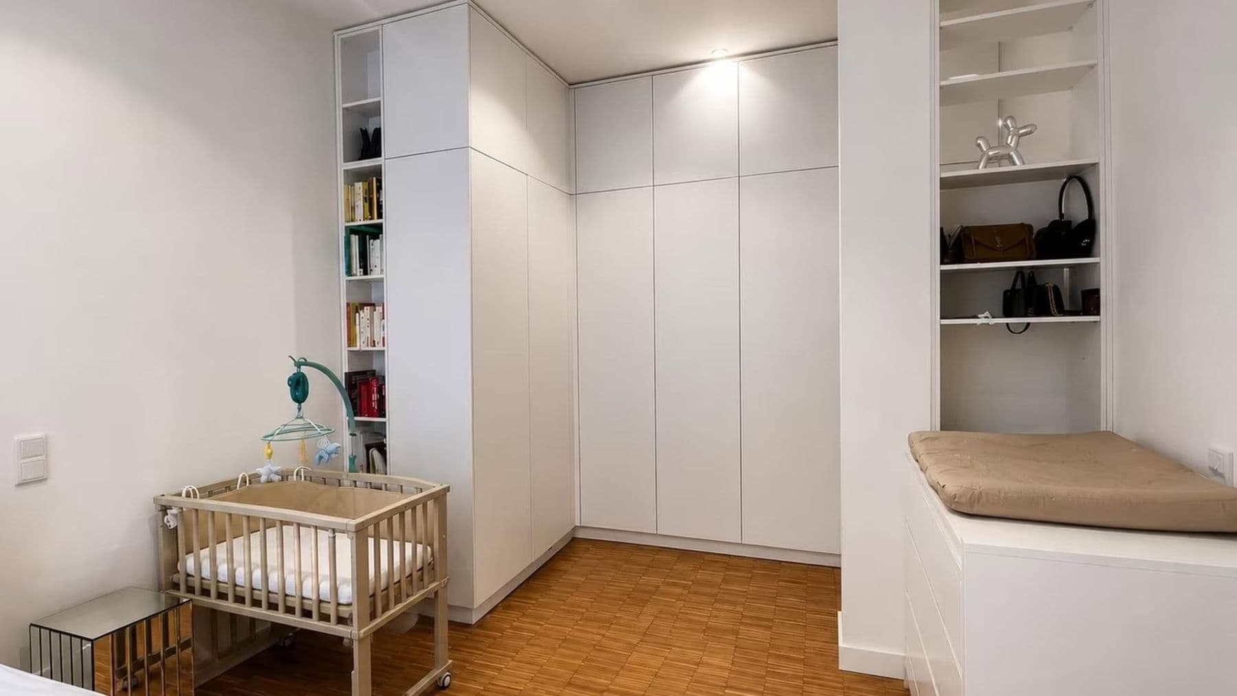 Predaj bytu 3-izbový 130 m², München, Bavorsko Predaj bytu 3-izbový 130 m², München, Bavorsko