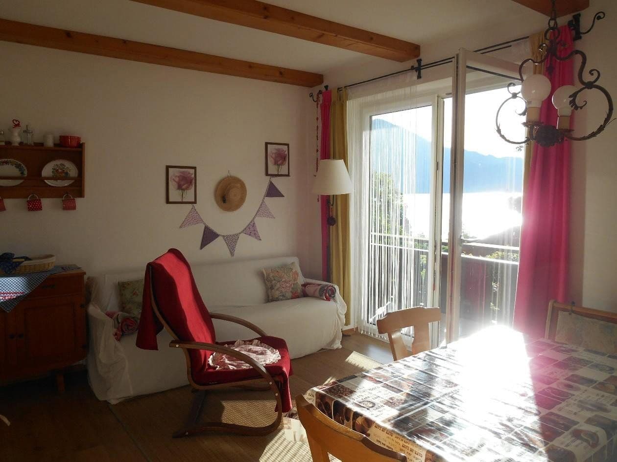 Prenájom bytu 3-izbový 43 m², 150 Ried, St. Gilgen, Salzbursko Prenájom bytu 3-izbový 43 m², 150 Ried, St. Gilgen, Salzbursko