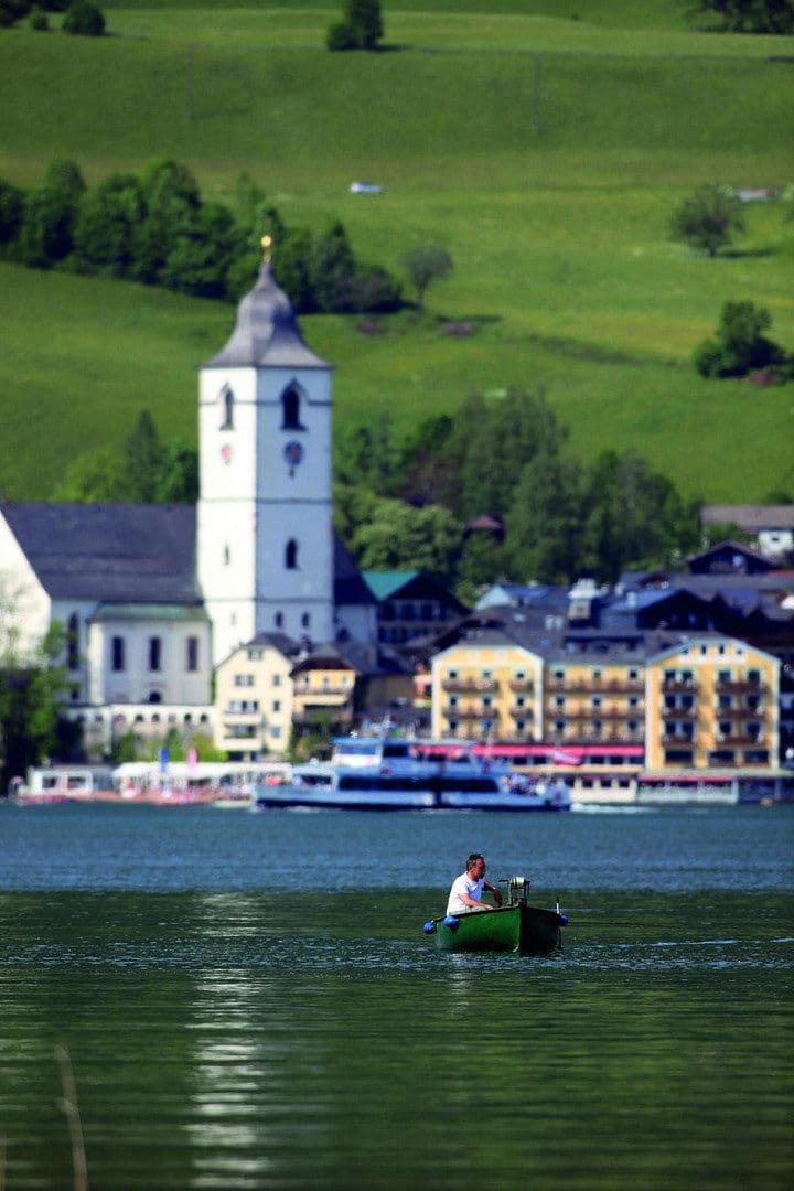 Prenájom bytu 3-izbový 43 m², 150 Ried, St. Gilgen, Salzbursko Prenájom bytu 3-izbový 43 m², 150 Ried, St. Gilgen, Salzbursko