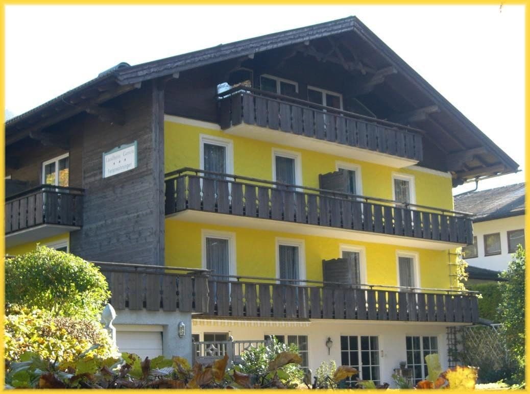Prenájom bytu 3-izbový 43 m², 150 Ried, St. Gilgen, Salzbursko Prenájom bytu 3-izbový 43 m², 150 Ried, St. Gilgen, Salzbursko