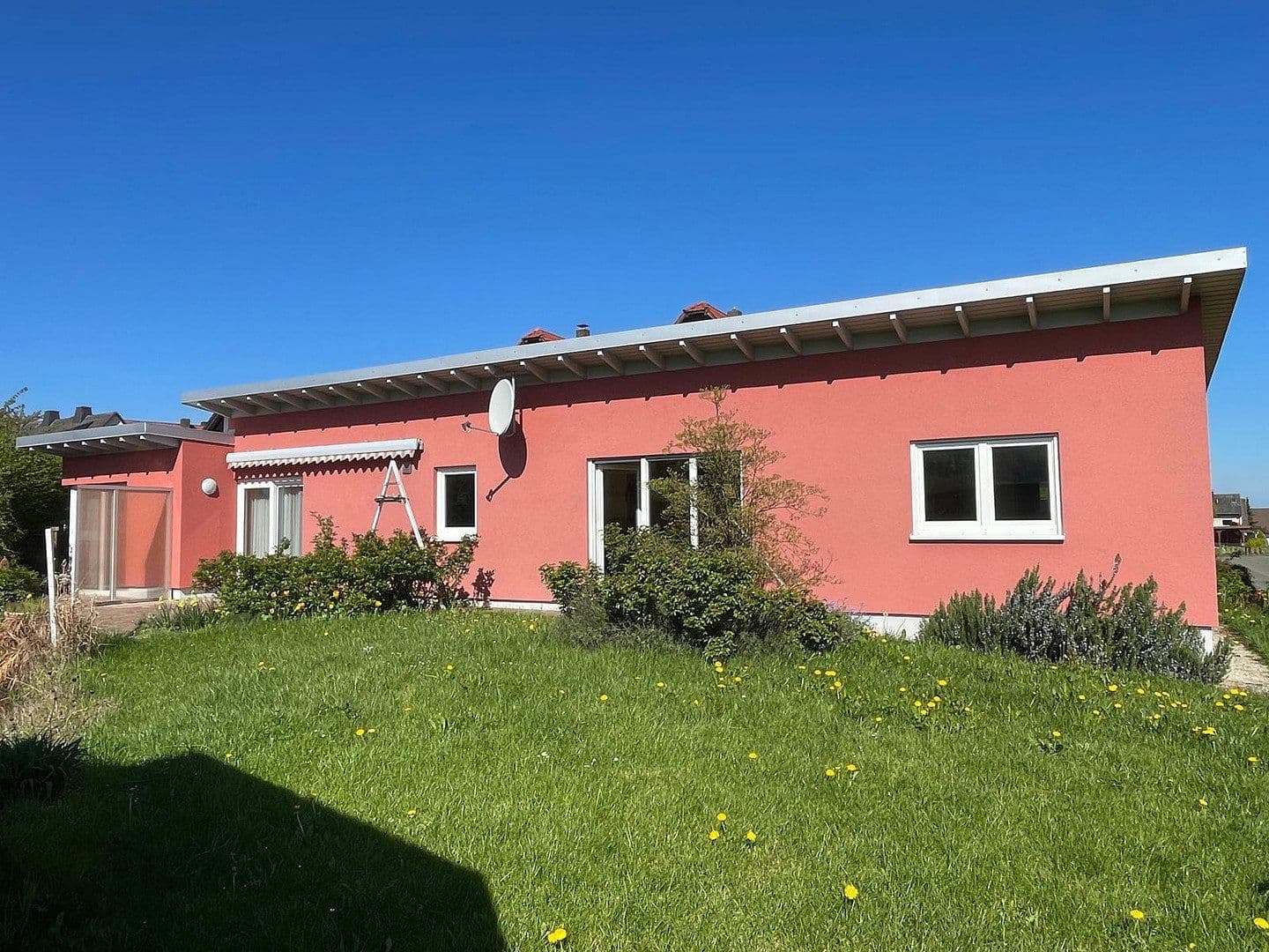 Predaj domu 108 m², pozemok 635 m², Calden, Hesensko Predaj domu 108 m², pozemok 635 m², Calden, Hesensko